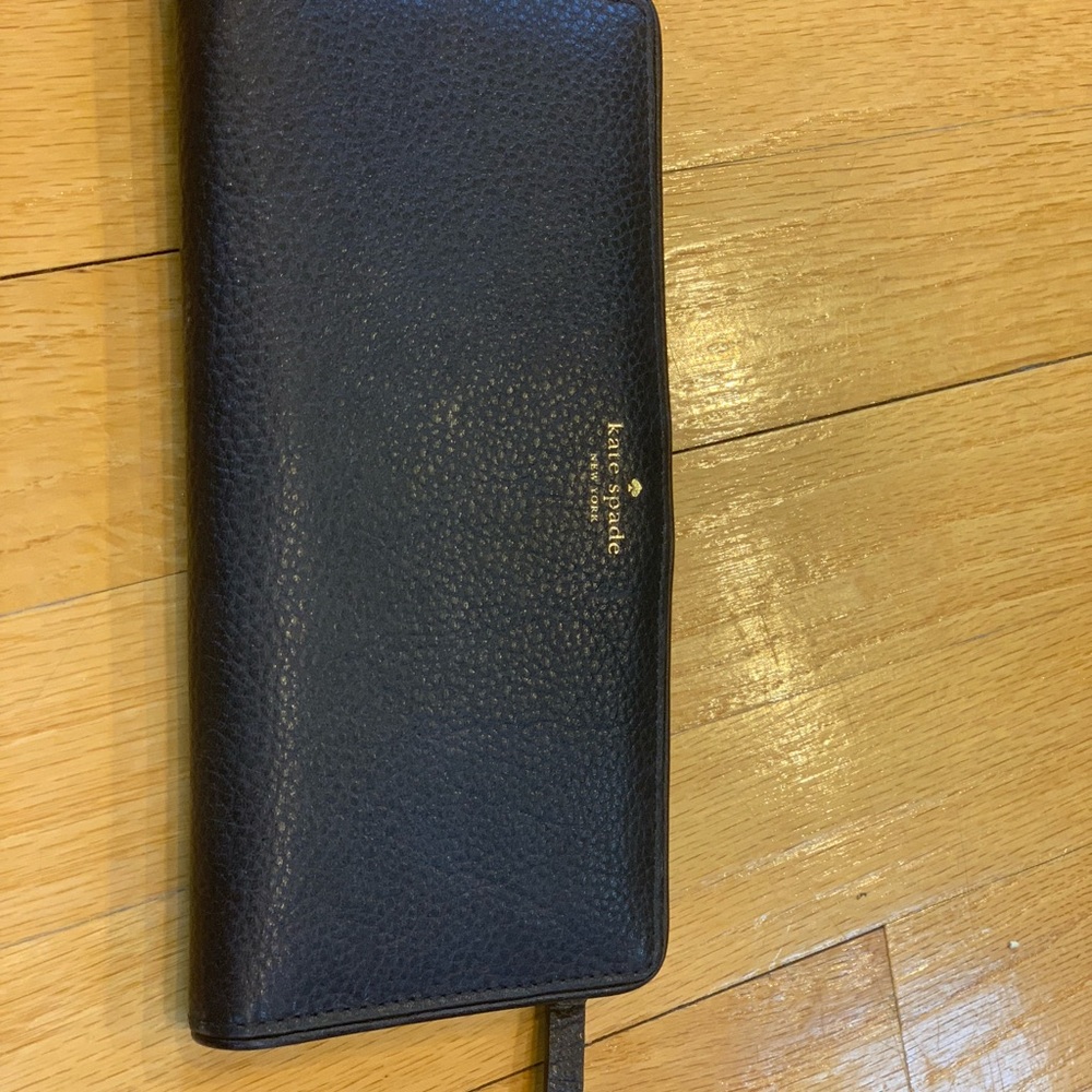Kate Spade black leather wallet.